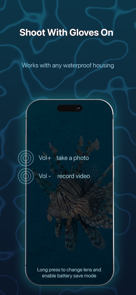 ScubAI camera controlled with volume buttons — take photos with gloves on